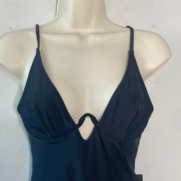 NWT Ree Bees Modest One Piece Swimsuit Solid Black Wired Size Small - Picture 4 of 8